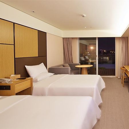 Ji Hotel Shanghai Lujiazui Ngoại thất bức ảnh