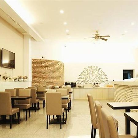 Ji Hotel Shanghai Lujiazui Ngoại thất bức ảnh