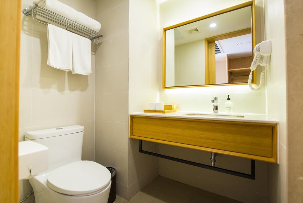 Ji Hotel Shanghai Lujiazui Ngoại thất bức ảnh