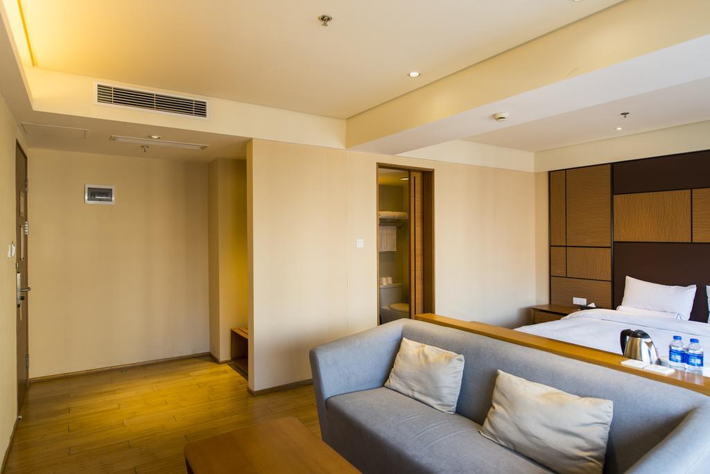 Ji Hotel Shanghai Lujiazui Ngoại thất bức ảnh