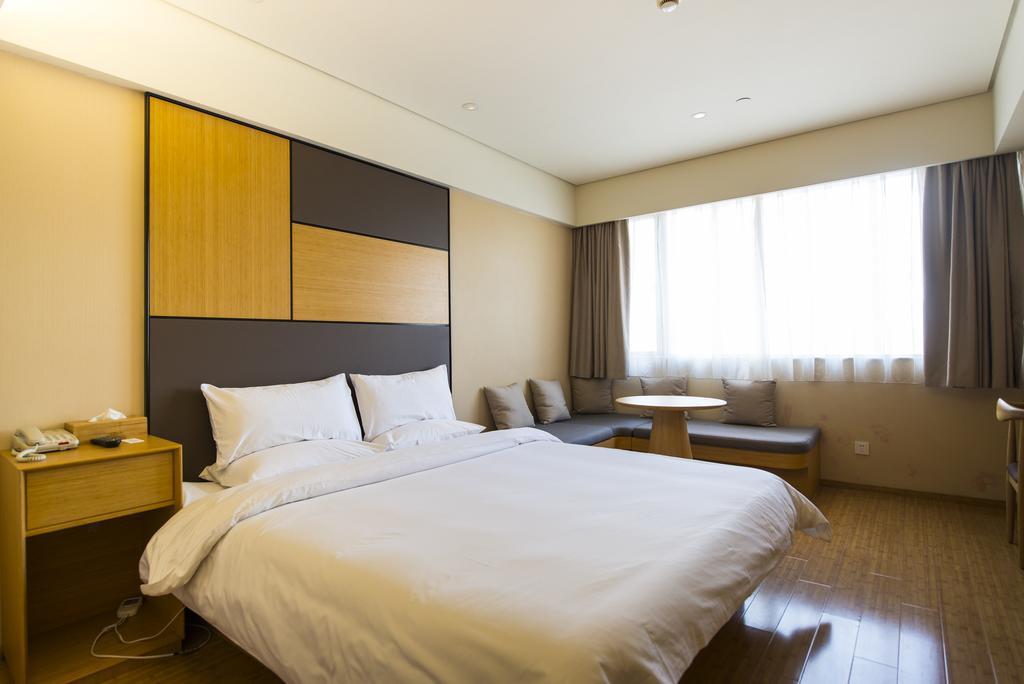 Ji Hotel Shanghai Lujiazui Ngoại thất bức ảnh