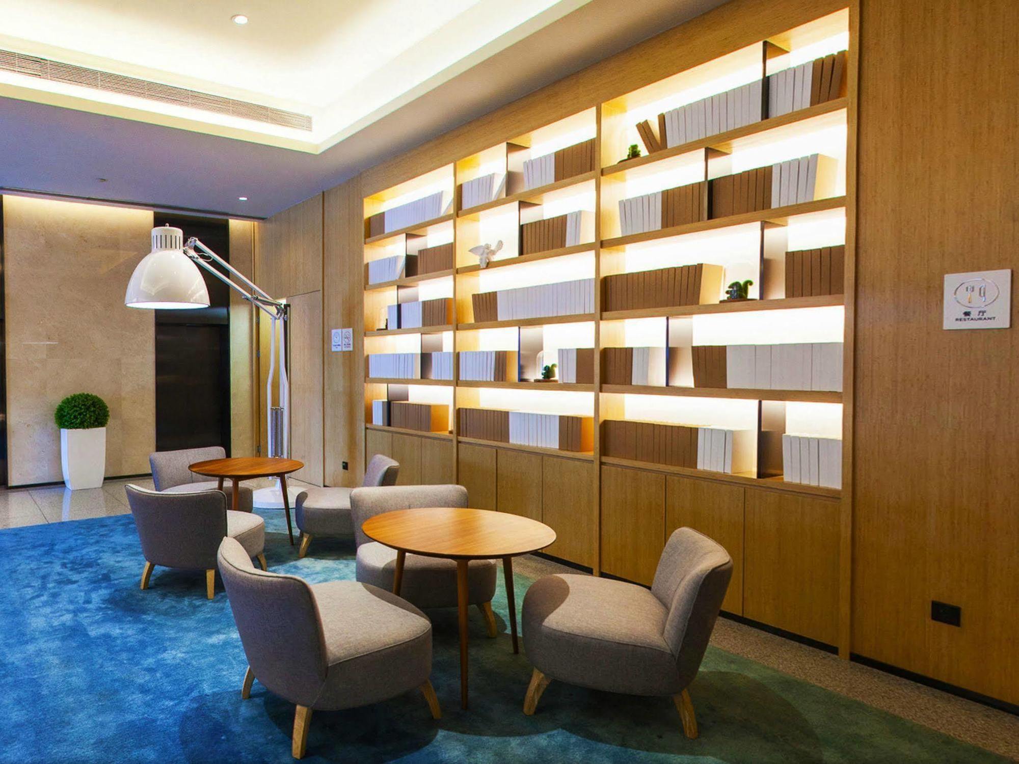 Ji Hotel Shanghai Lujiazui Ngoại thất bức ảnh