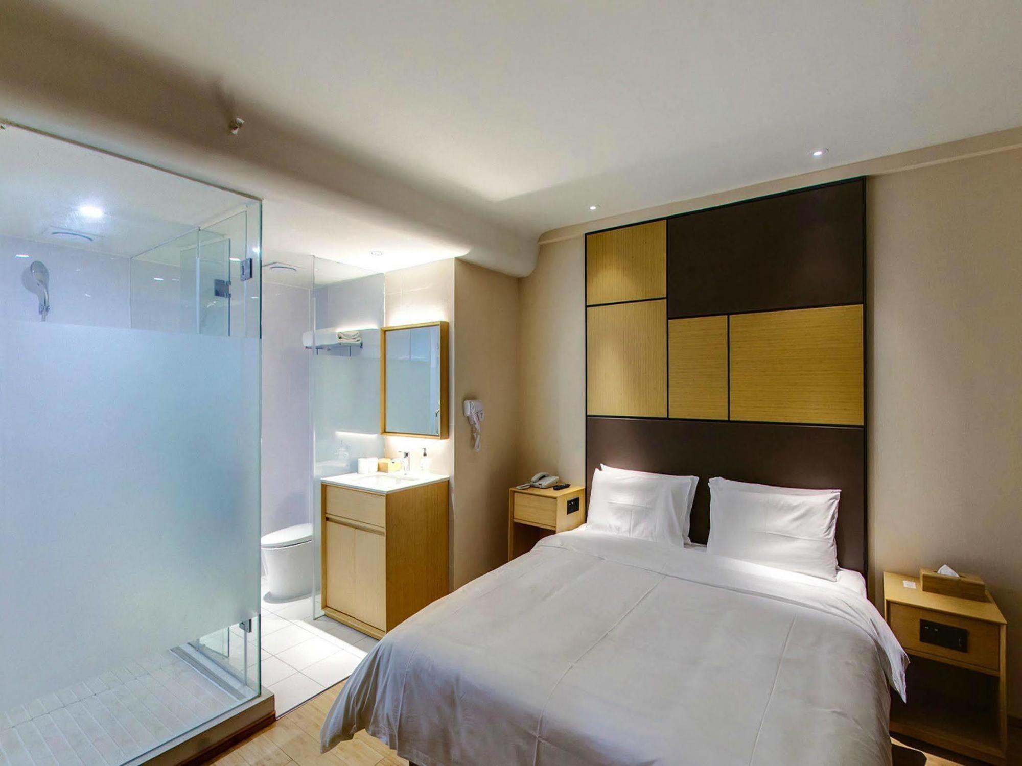 Ji Hotel Shanghai Lujiazui Ngoại thất bức ảnh